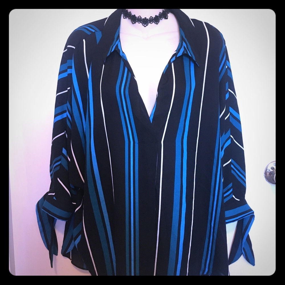 Worthington Breathable Flowy Summer Half Sleeve XL